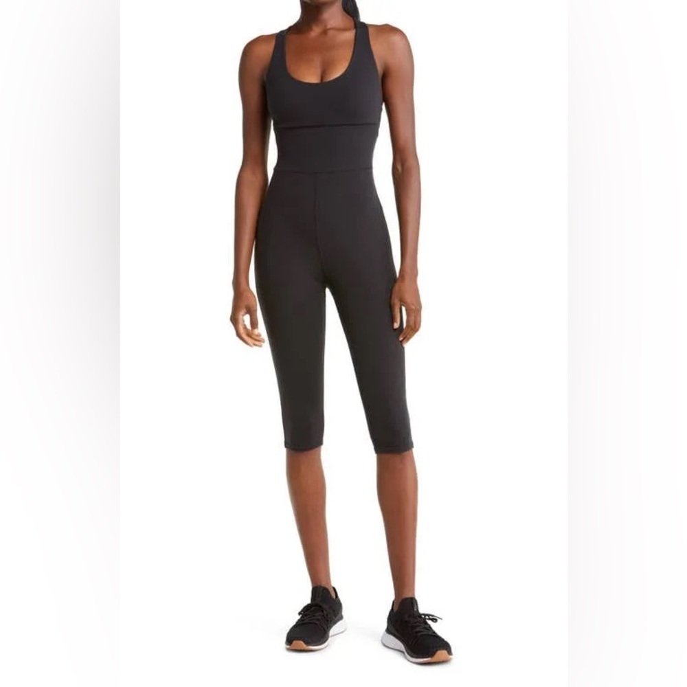 AIRBRUSH PHYSIQUE ONESIE